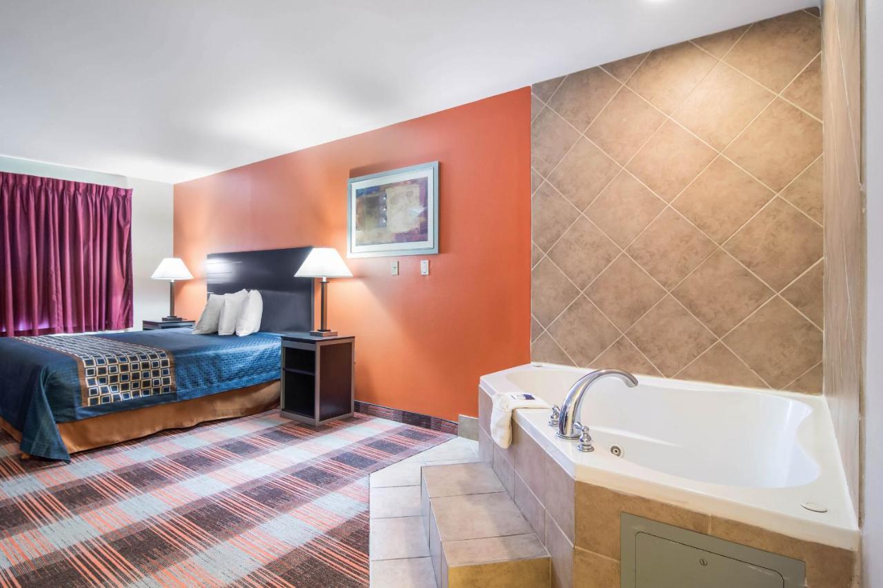Americas Best Value Inn - Мейблтон Экстерьер фото