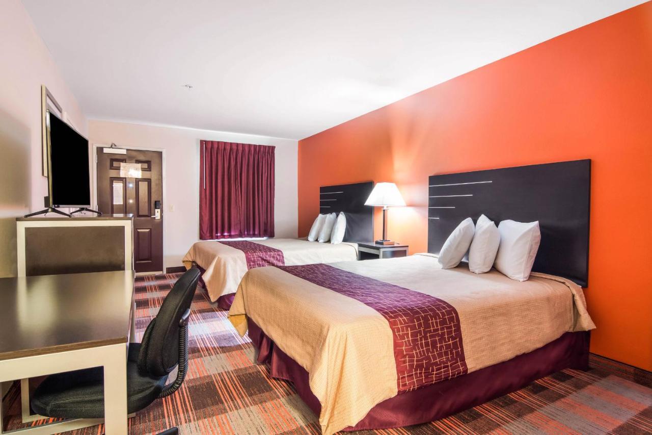 Americas Best Value Inn - Мейблтон Экстерьер фото